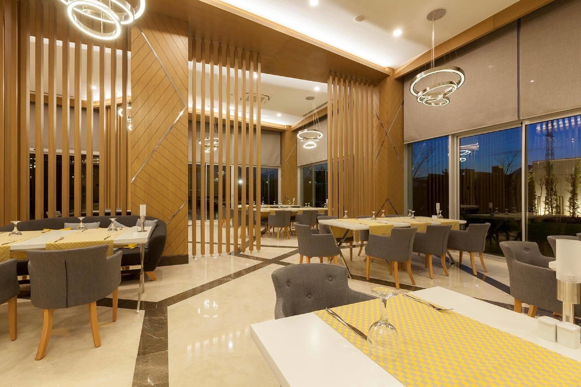 Best Western Vib Antalya Hotel Dosemealti Exterior foto